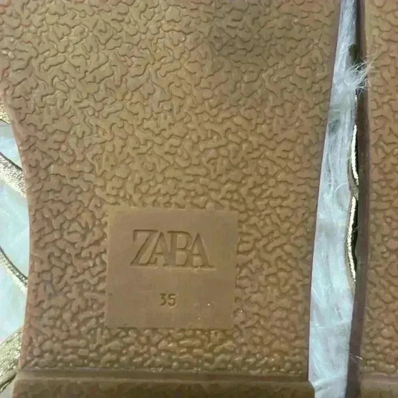 Zara kids multi strap gold sandals - Picture 7 of 10